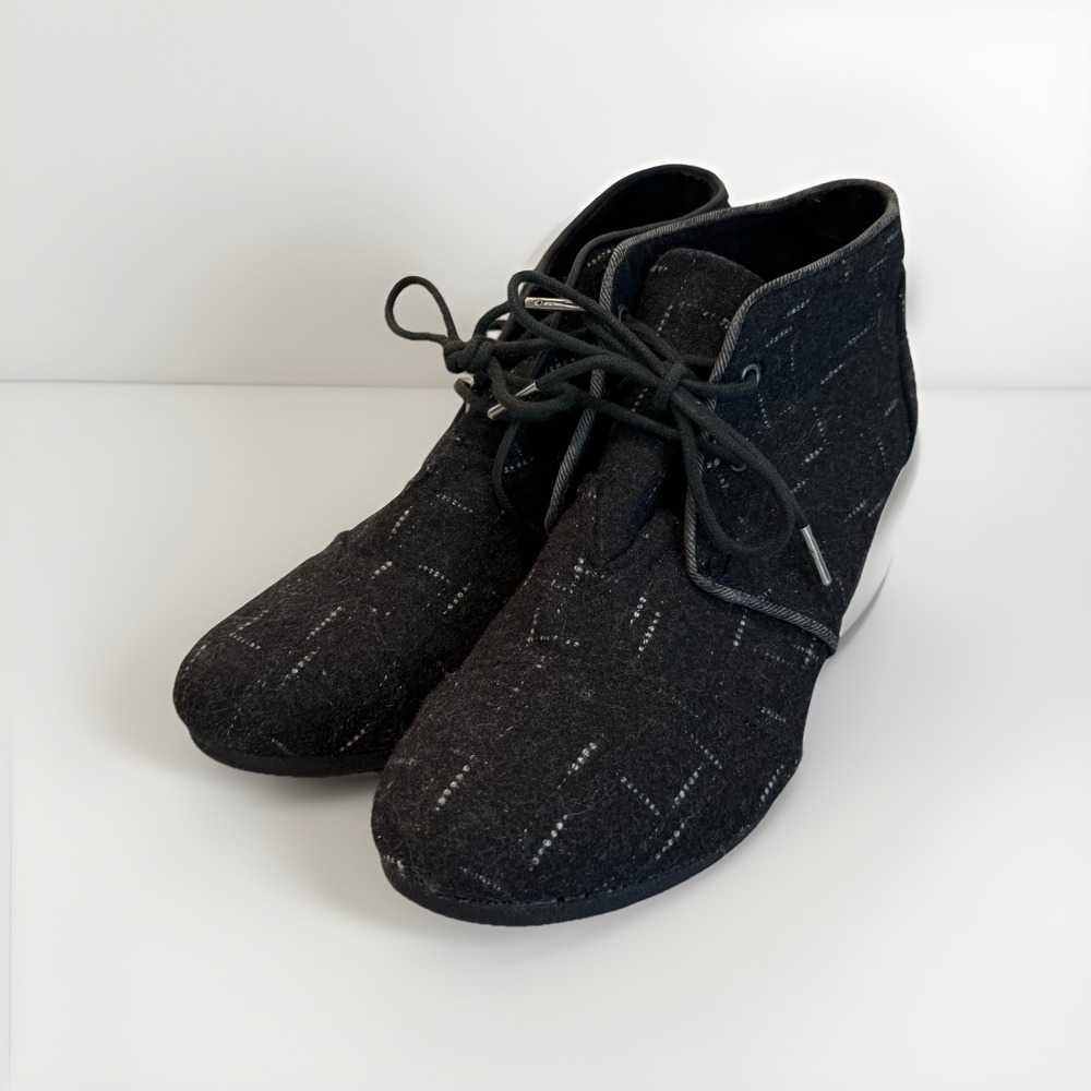 Toms Black Desert Dot Wedge Booties Lace Up Wool Casual Ankle Boots Sz 10‎